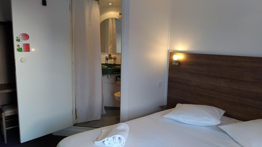 Fasthotel Caen Memorial Zimmer foto